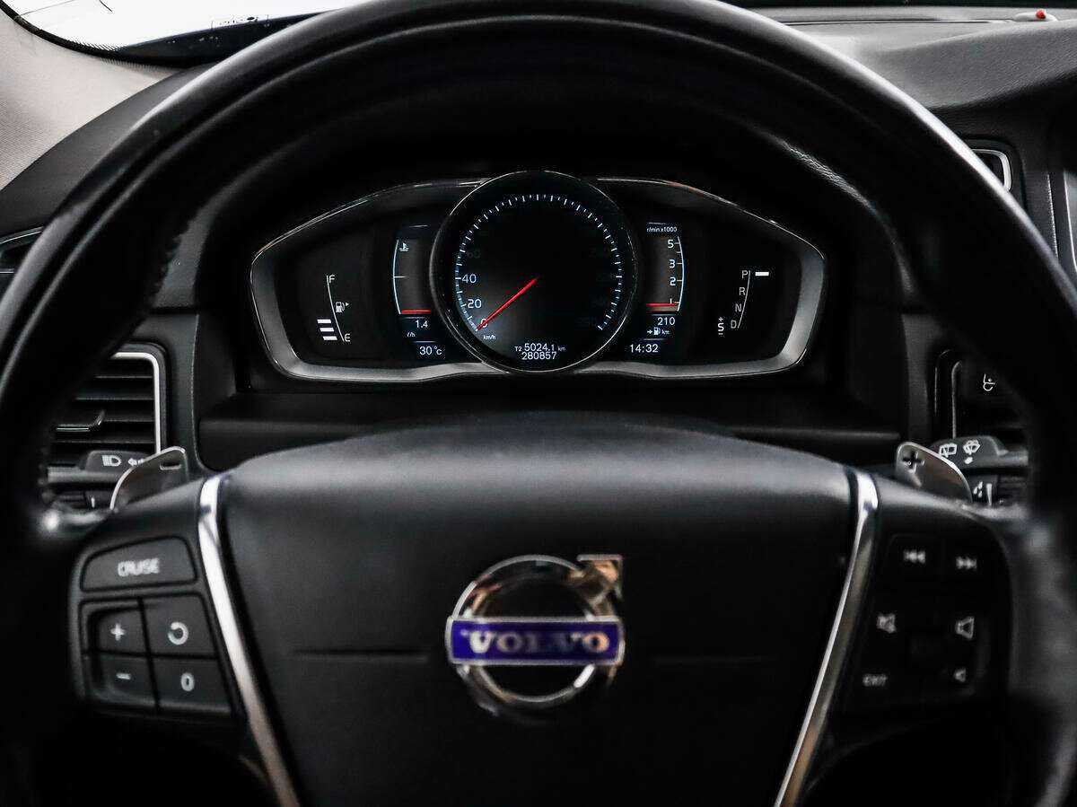 Volvo XC70 2013 года с пробегом. Фото: #19