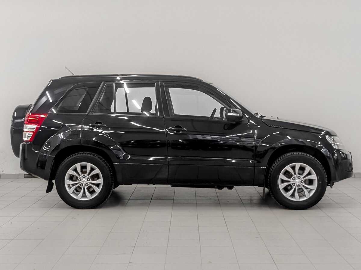 Suzuki Grand Vitara 2012 года с пробегом. Фото: #3