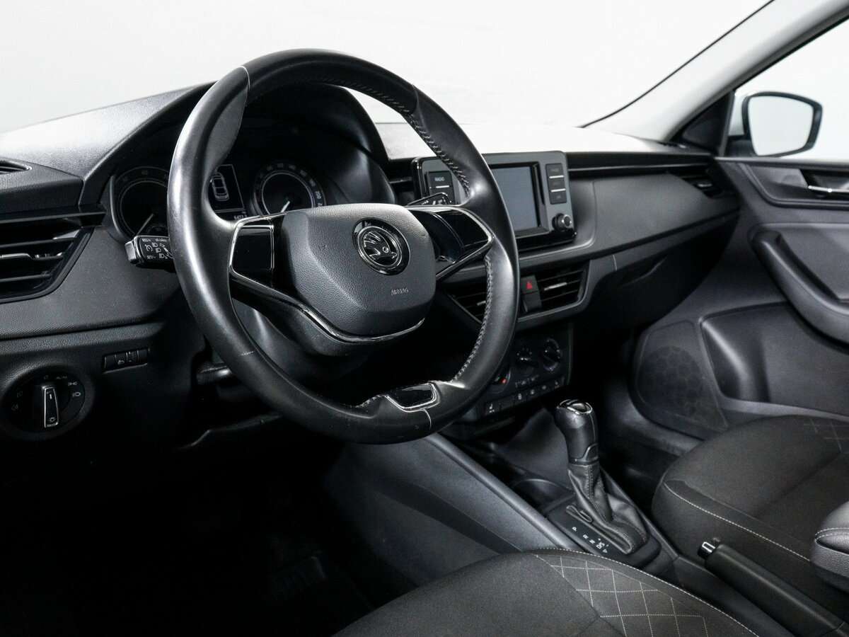 Skoda Rapid 2021 года с пробегом. Фото: #13