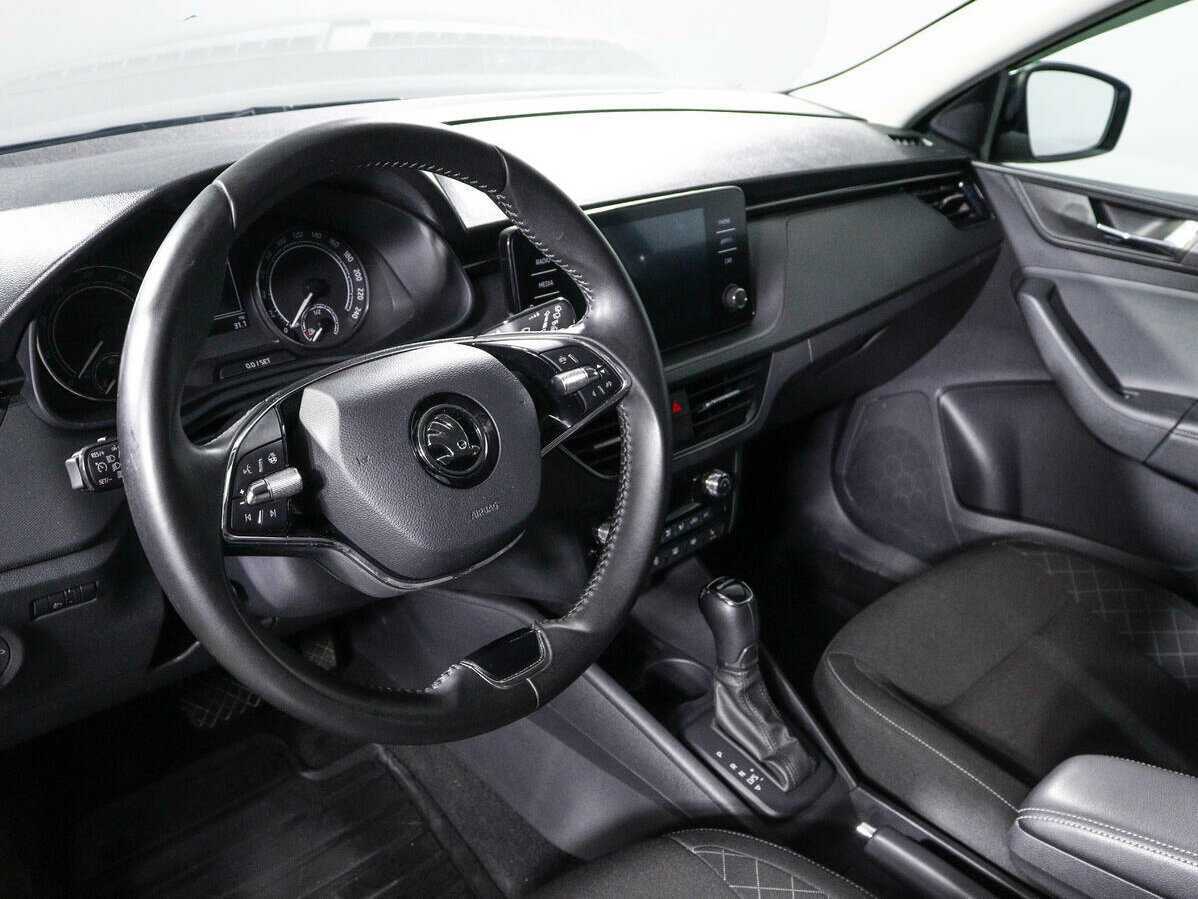 Skoda Rapid 2021 года с пробегом. Фото: #11