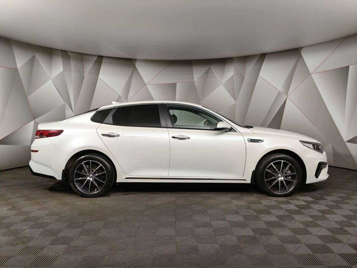Kia Optima 2019 года с пробегом. Фото: #5