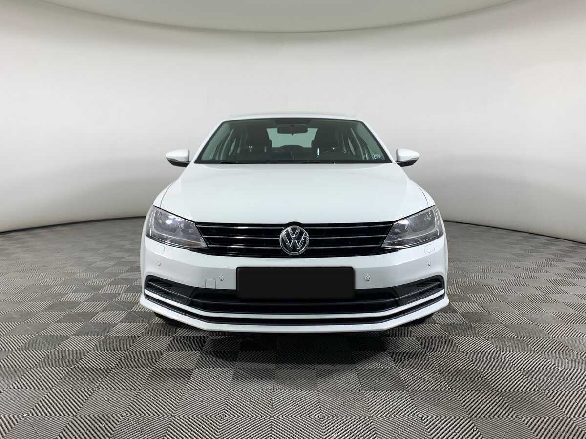 Volkswagen Jetta 2017 года с пробегом. Фото: #1