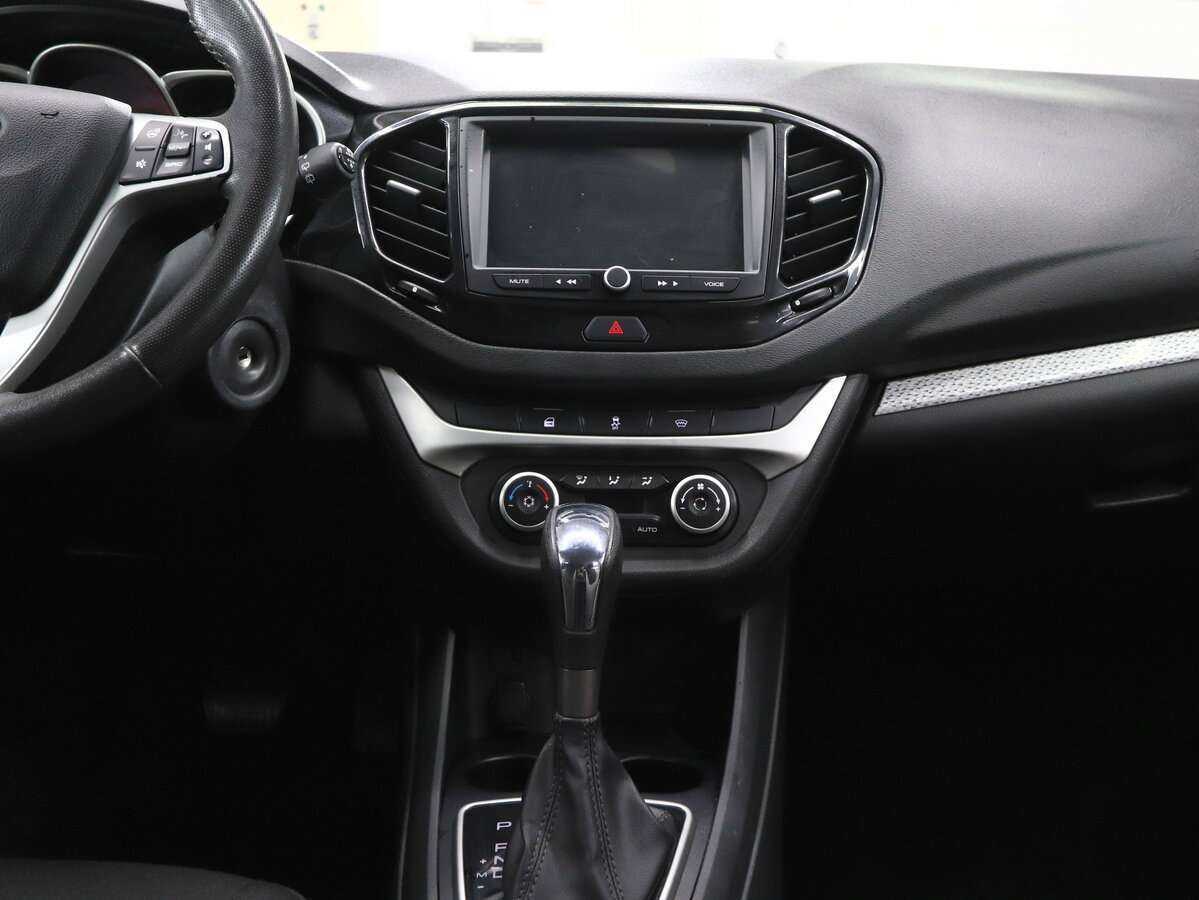 Lada (ВАЗ) Vesta 2021 года с пробегом. Фото: #15