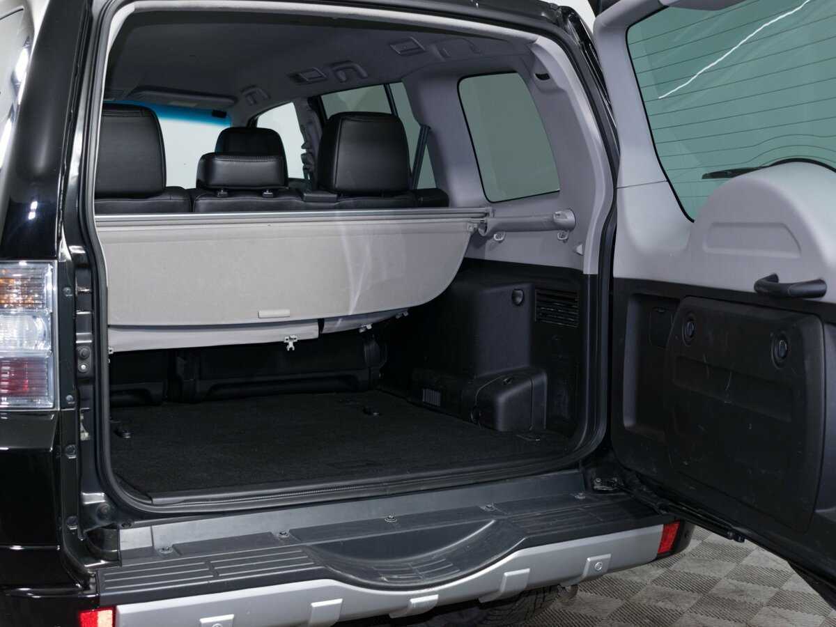 Mitsubishi Pajero 2012 года с пробегом. Фото: #6