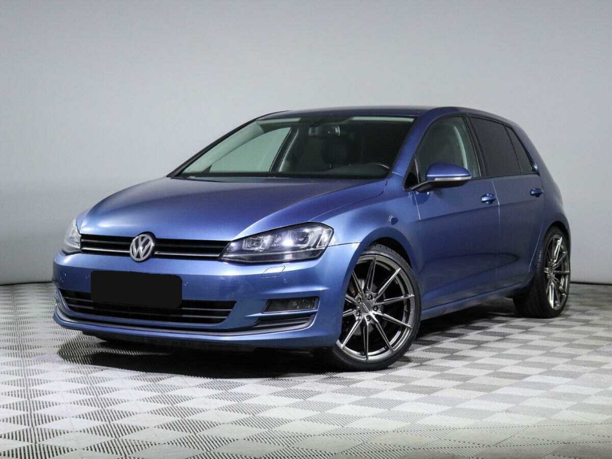 Volkswagen Golf 2013 года с пробегом. Посмотреть фото