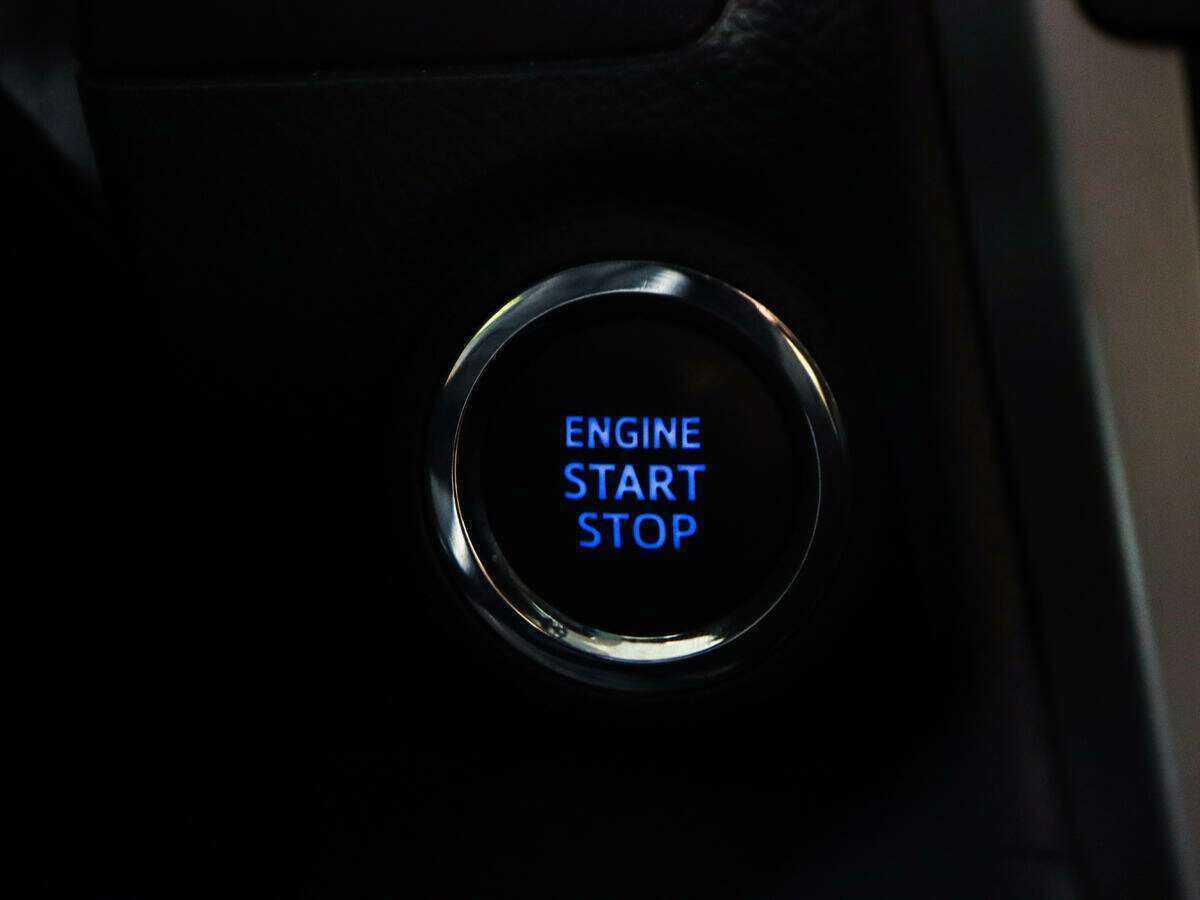 Toyota Camry 2016 года с пробегом. Фото: #18