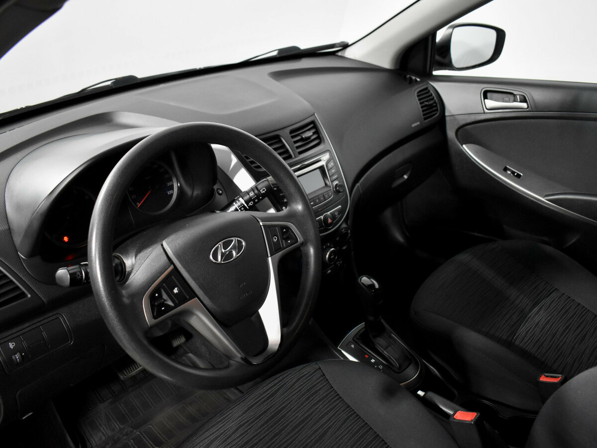 Hyundai Solaris 2015 года с пробегом. Фото: #8