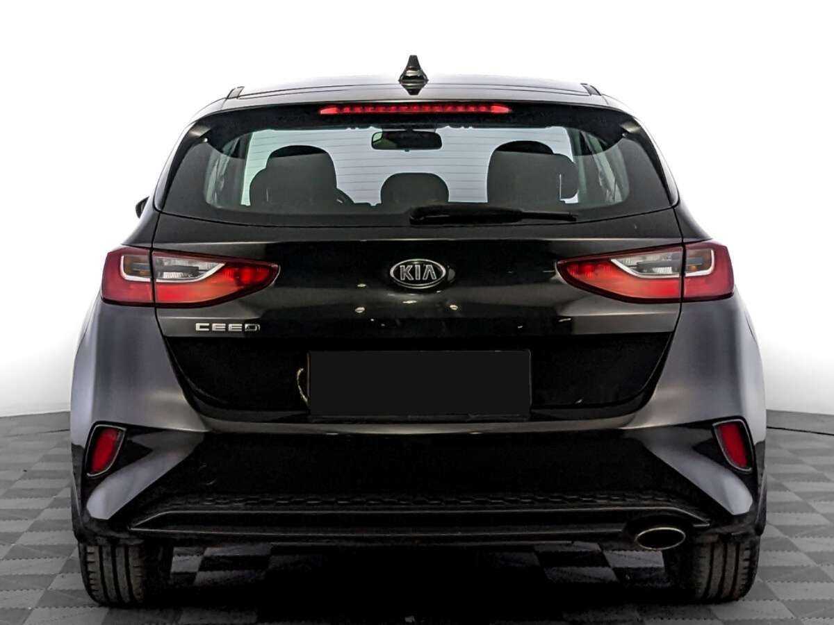 Kia Ceed 2020 года с пробегом. Фото: #5