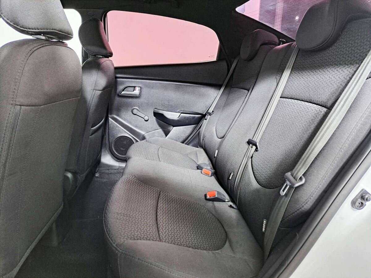 Kia Rio 2015 года с пробегом. Фото: #9