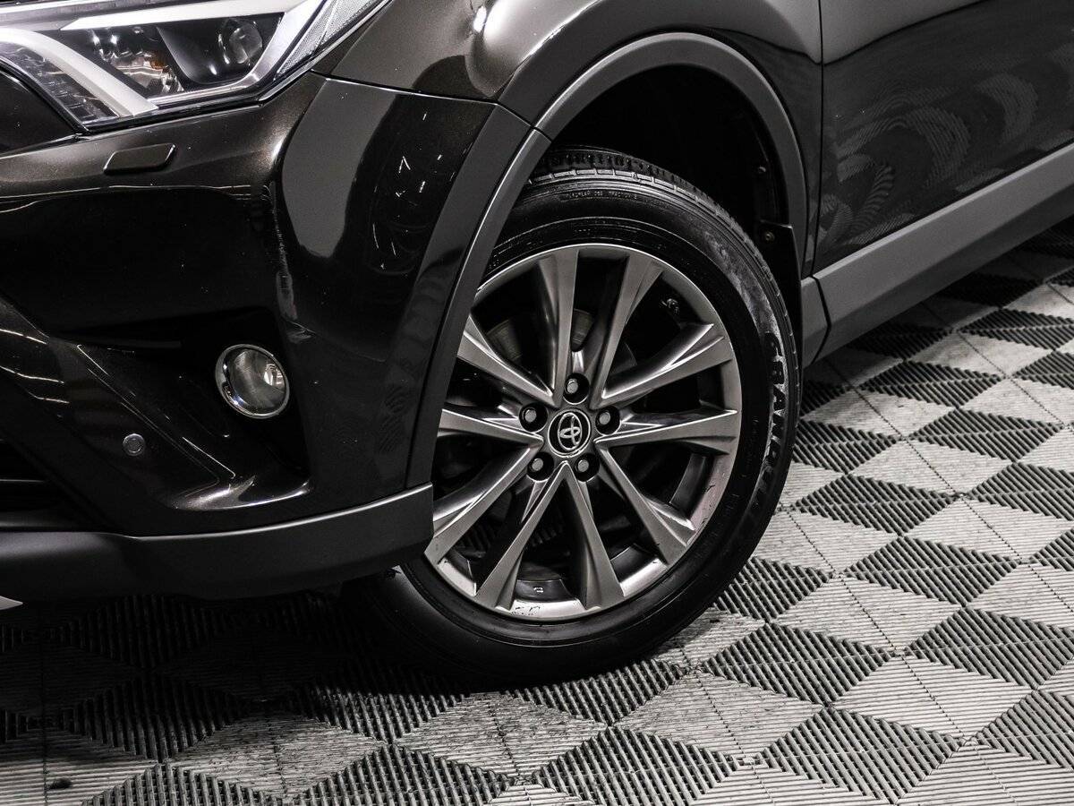 Toyota RAV4 2015 года с пробегом. Фото: #10