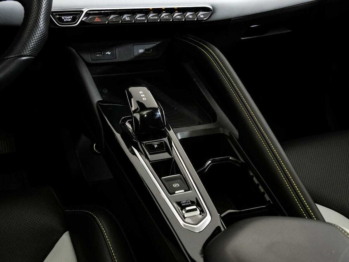 Geely Coolray 2023 года с пробегом. Фото: #10