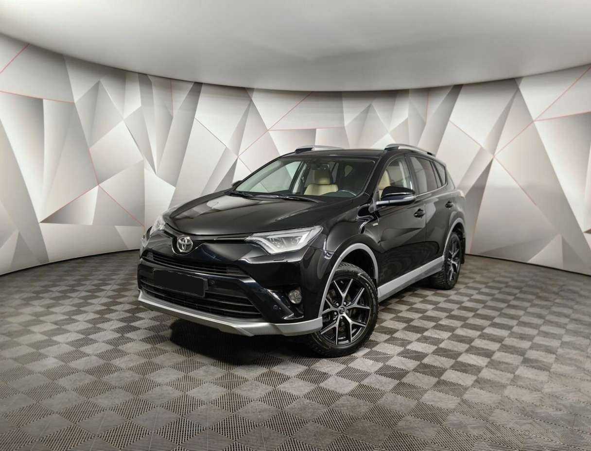 Toyota RAV4 2017 года с пробегом. Фото: #0