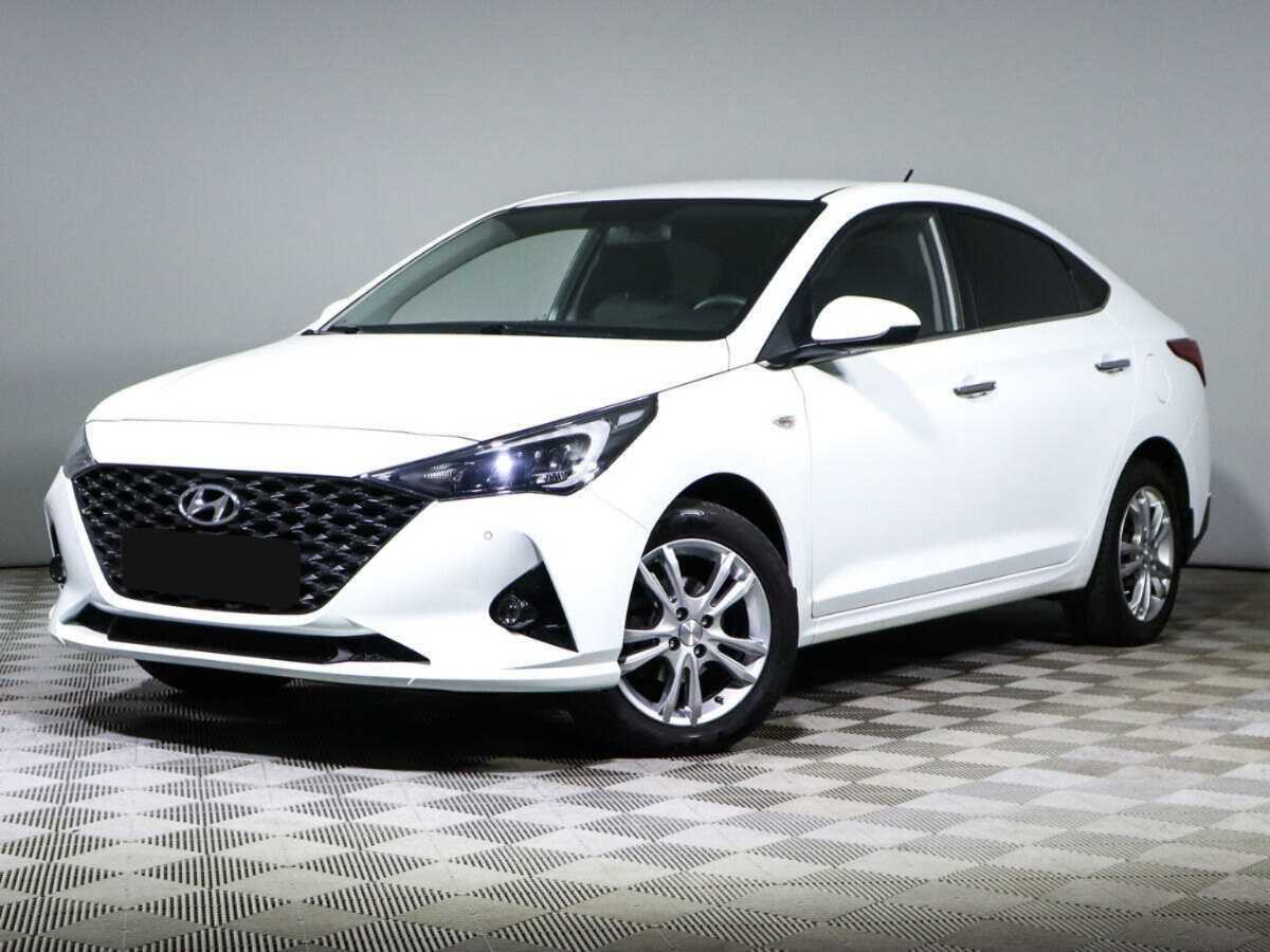 Hyundai Solaris 2020 года с пробегом. Посмотреть фото