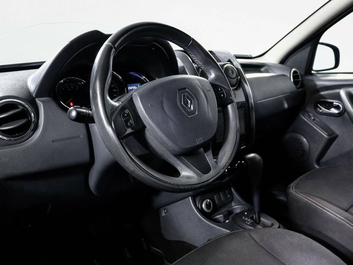 Renault Duster 2015 года с пробегом. Фото: #12