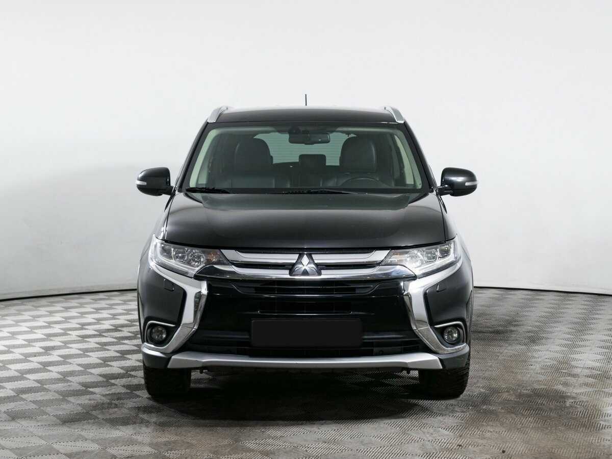Mitsubishi Outlander 2015 года с пробегом. Фото: #1