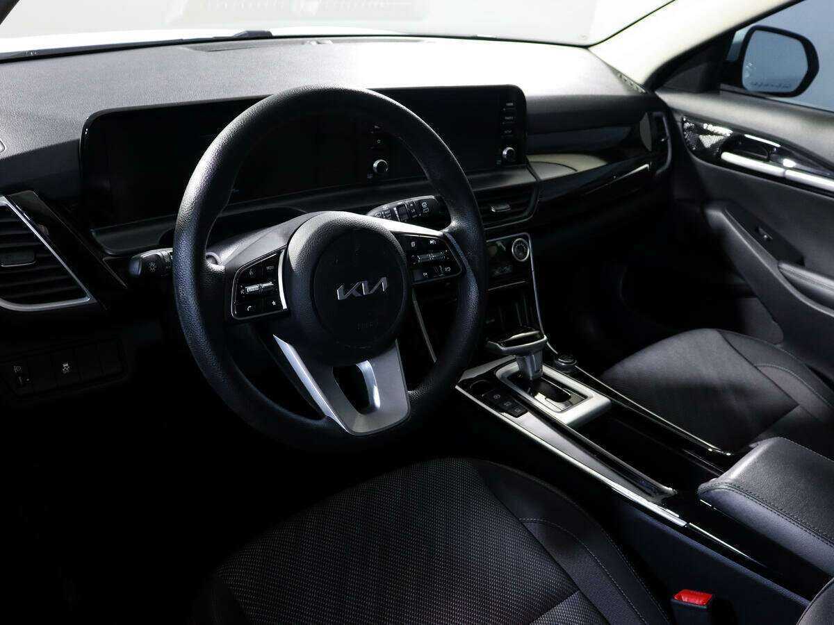 Kia Seltos 2023 года с пробегом. Фото: #13