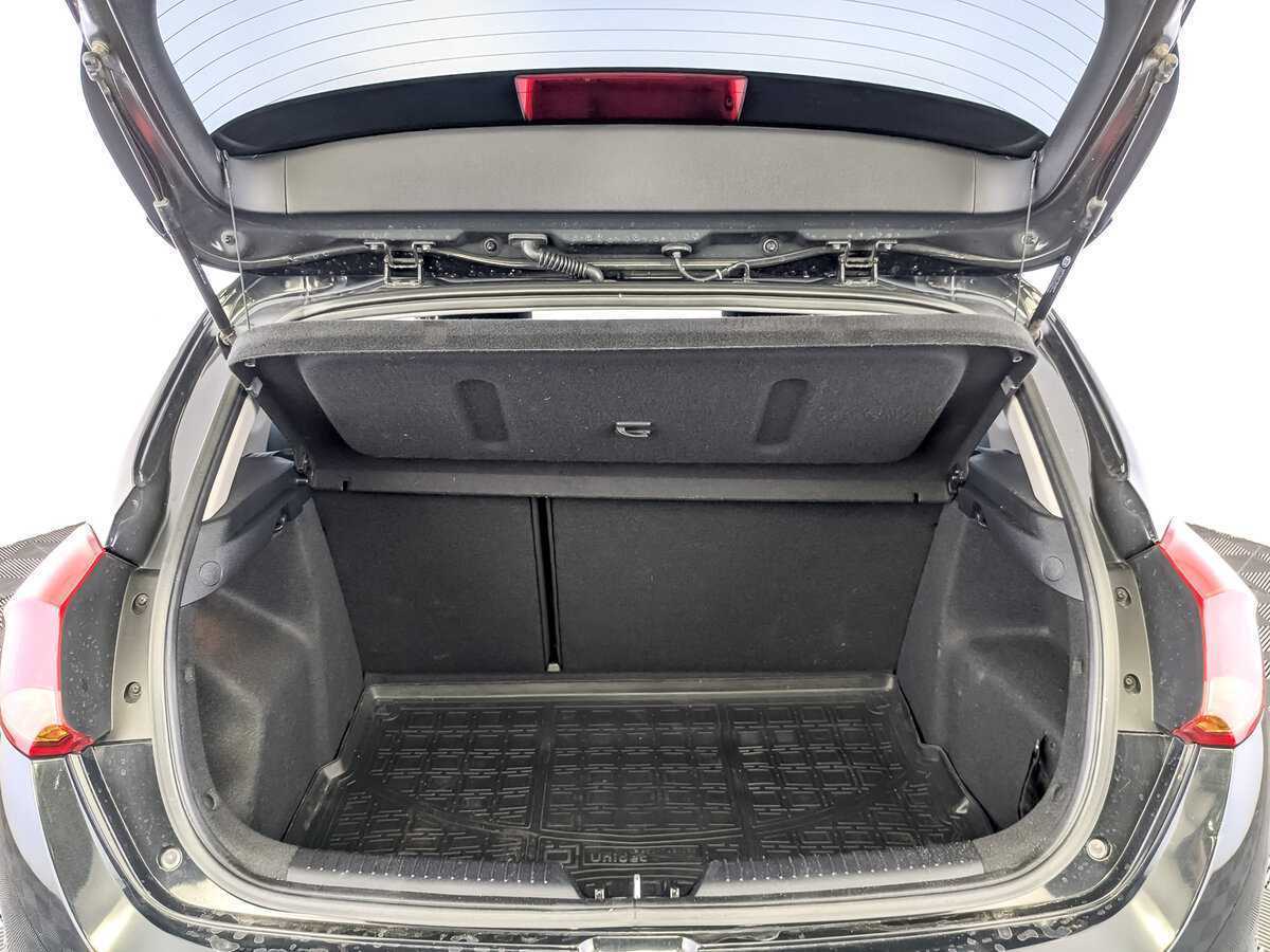 Kia Ceed 2014 года с пробегом. Фото: #9