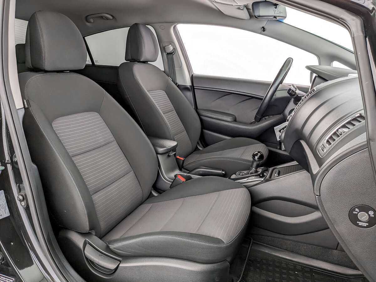 Kia Cerato 2019 года с пробегом. Фото: #18