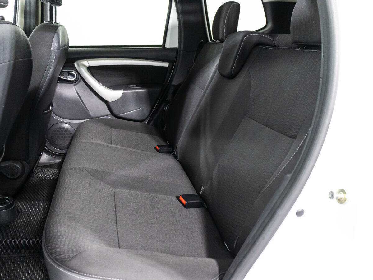 Nissan Terrano 2018 года с пробегом. Фото: #9