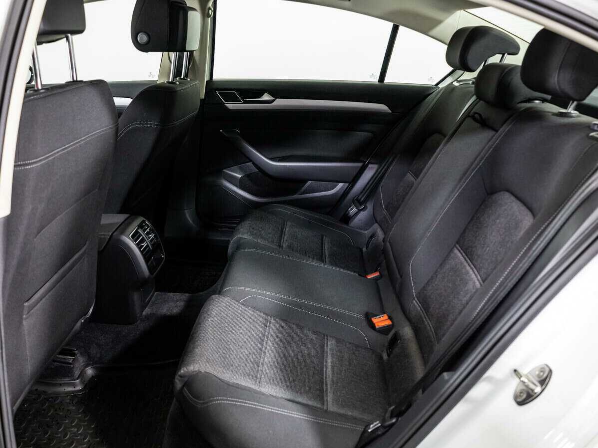 Volkswagen Passat 2016 года с пробегом. Фото: #7