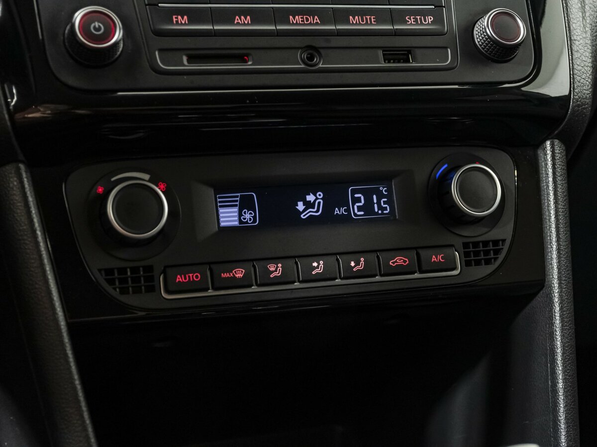 Volkswagen Polo 2018 года с пробегом. Фото: #12