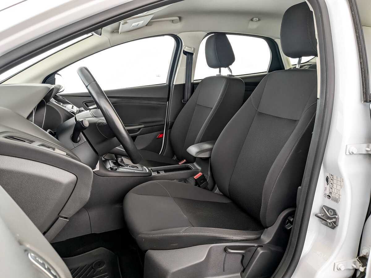 Ford Focus 2018 года с пробегом. Фото: #17