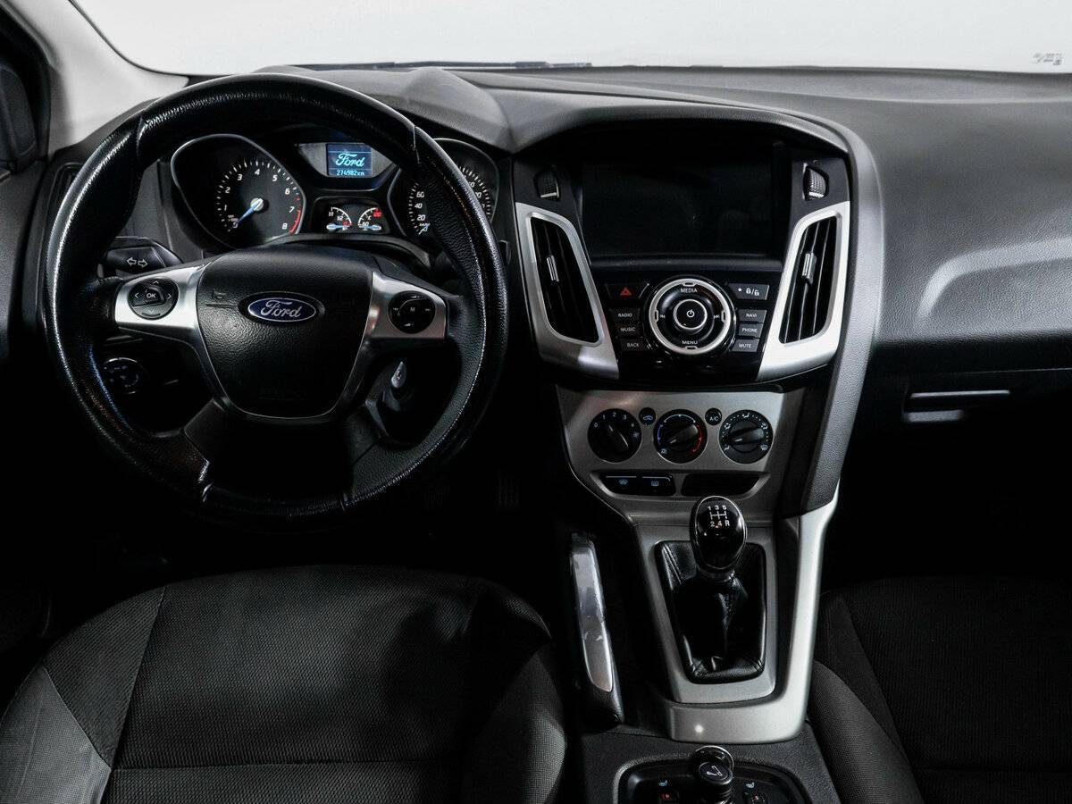 Ford Focus 2012 года с пробегом. Фото: #10