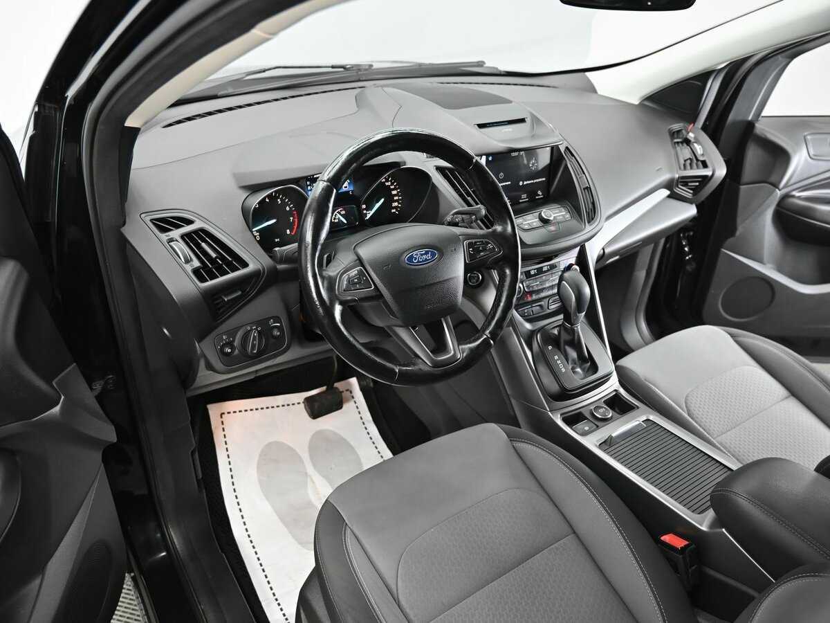 Ford Kuga 2017 года с пробегом. Фото: #7