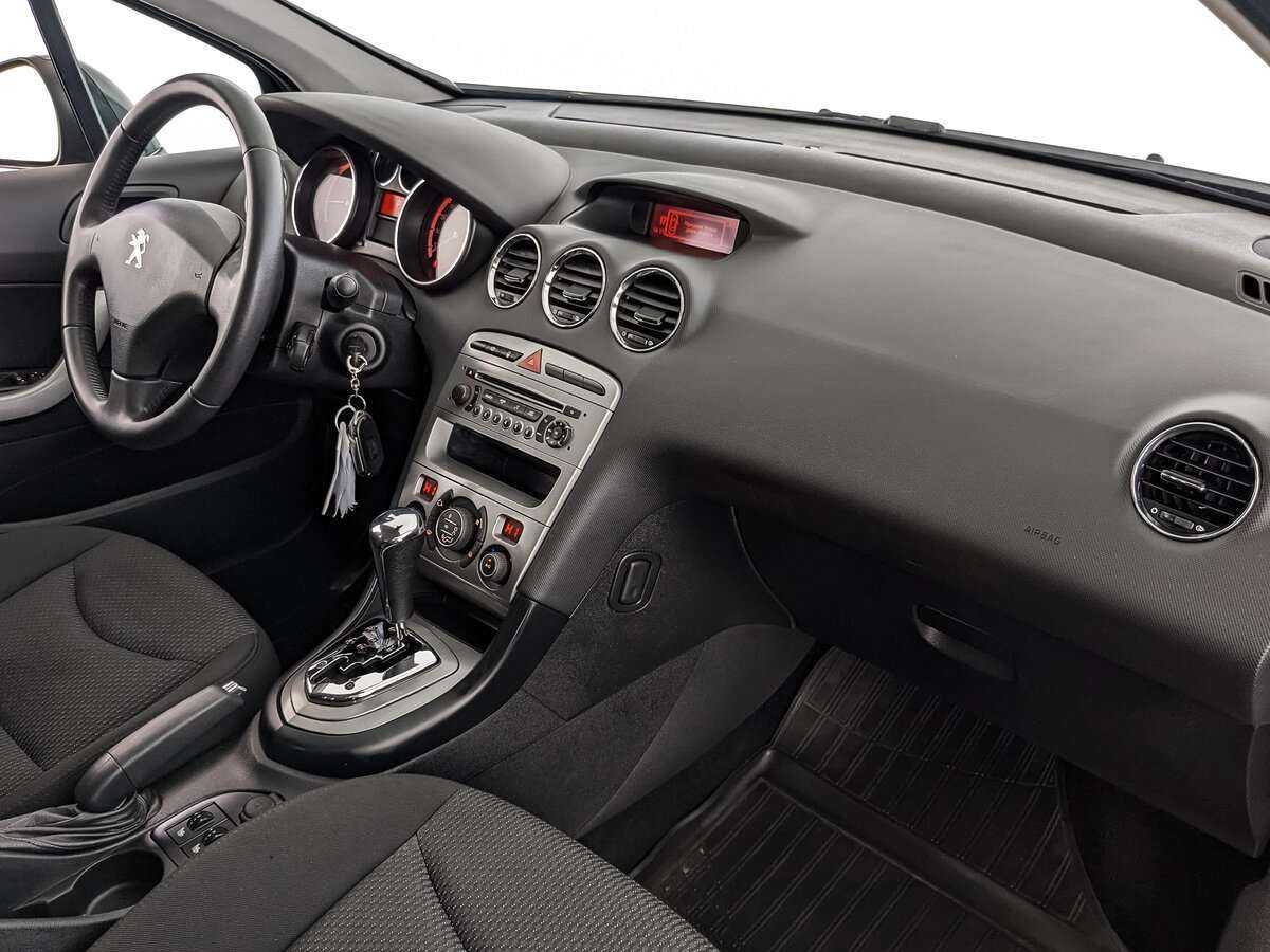 Peugeot 408 2013 года с пробегом. Фото: #12