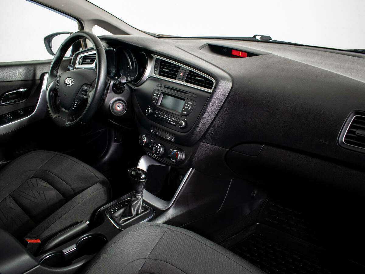 Kia Ceed 2017 года с пробегом. Фото: #8