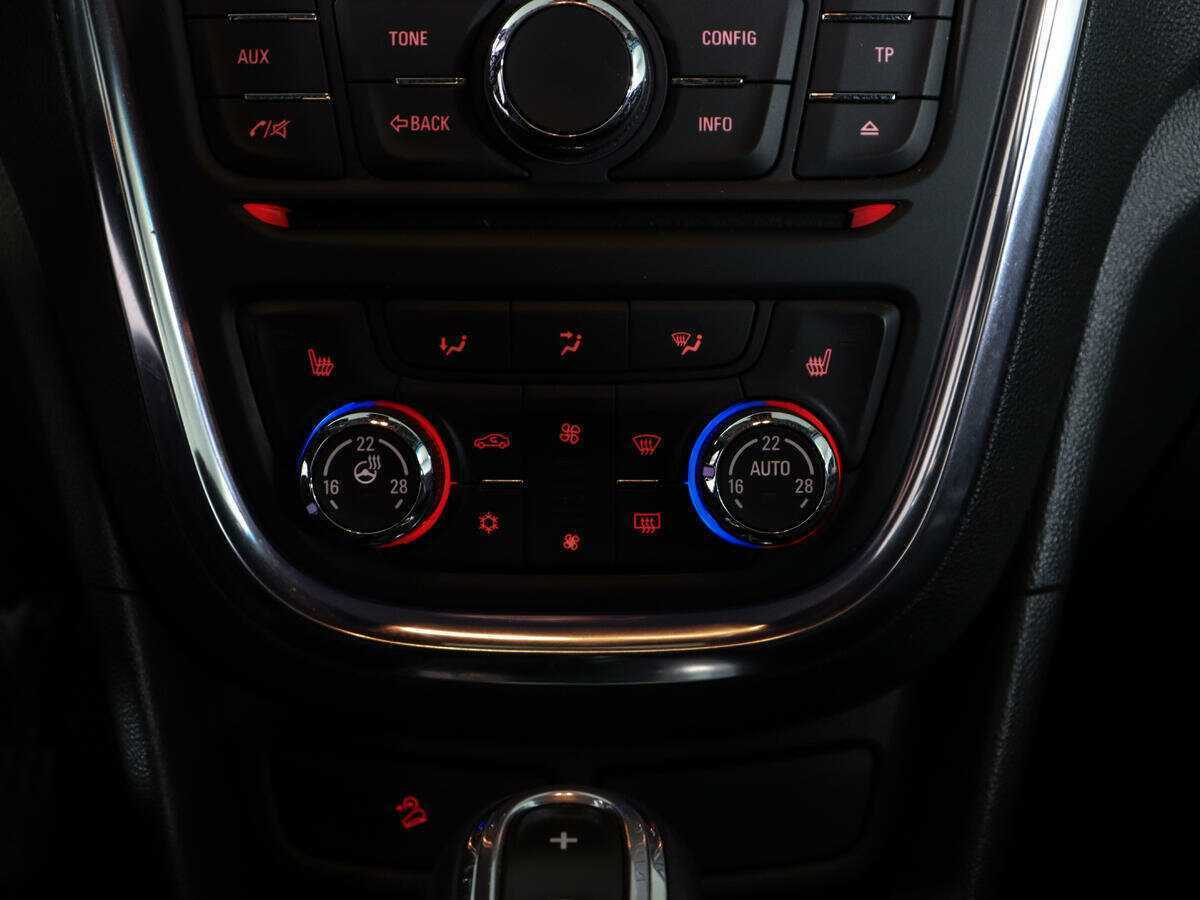 Opel Mokka 2012 года с пробегом. Фото: #15