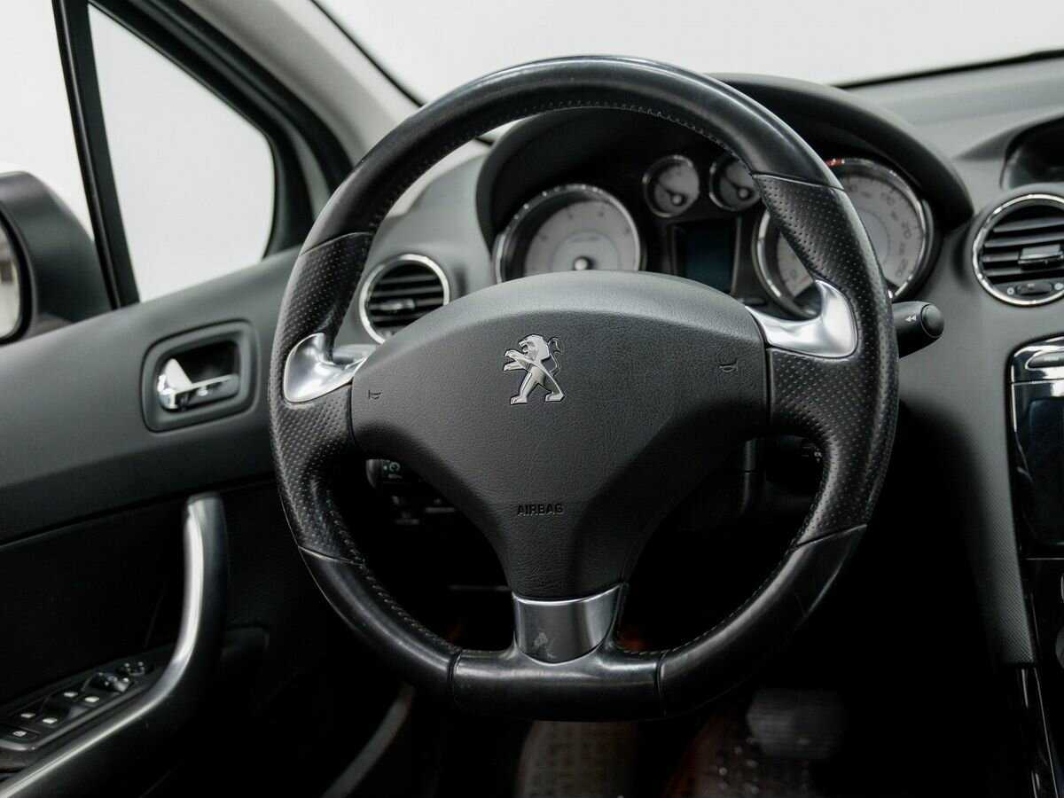 Peugeot 408 2017 года с пробегом. Фото: #10