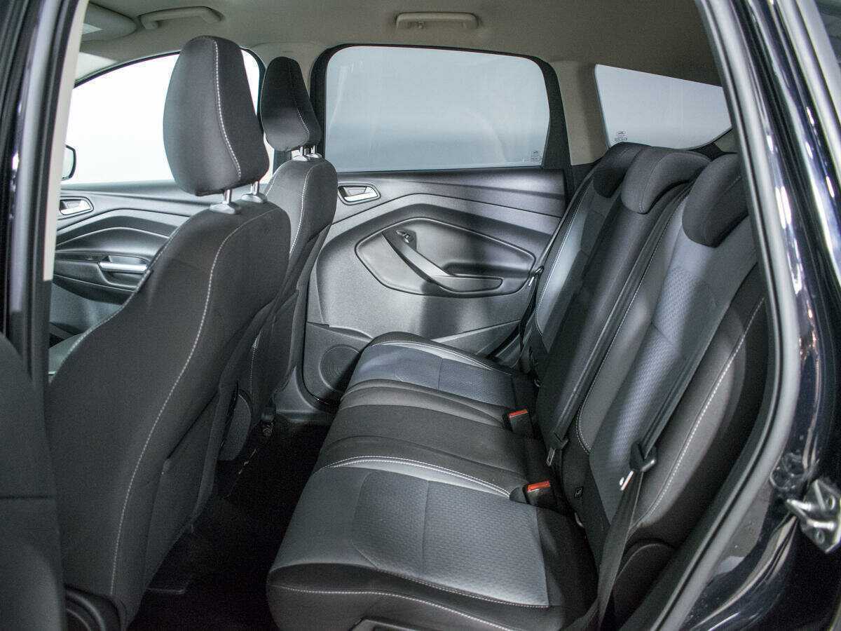 Ford Kuga 2017 года с пробегом. Фото: #9