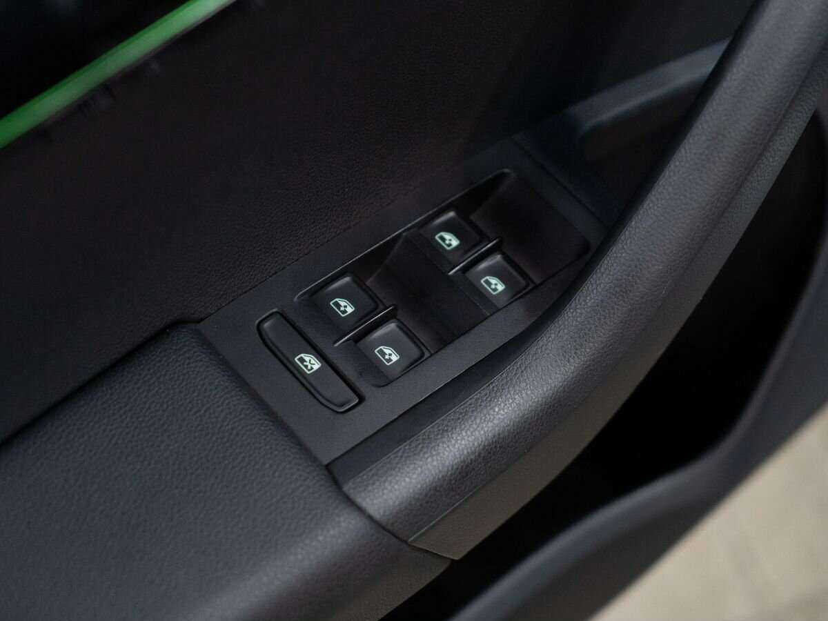 Skoda Octavia 2018 года с пробегом. Фото: #11