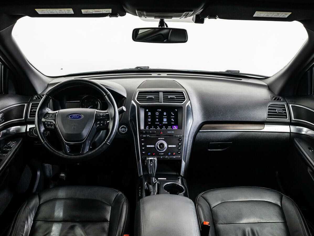 Ford Explorer 2018 года с пробегом. Фото: #10