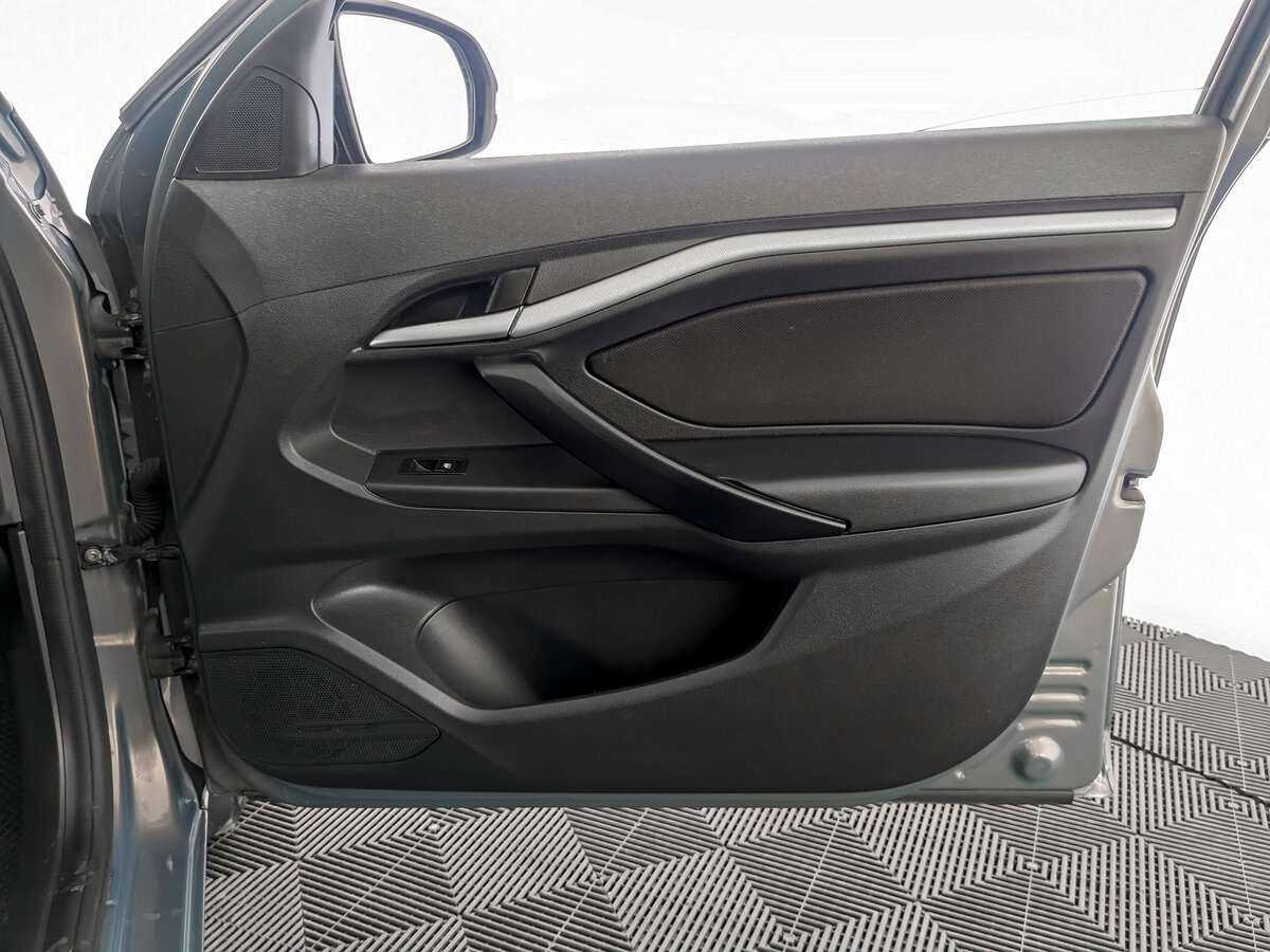 Lada (ВАЗ) Vesta 2021 года с пробегом. Фото: #17