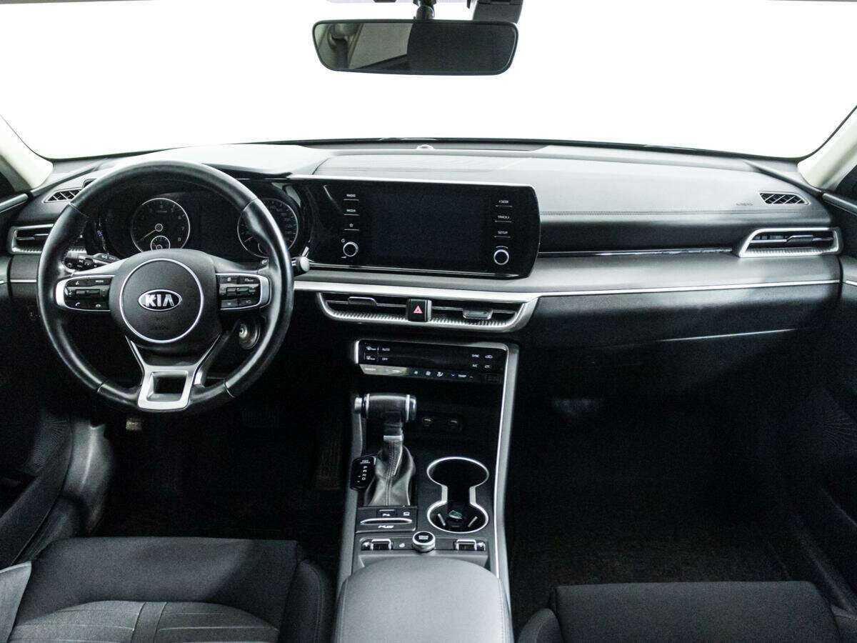 Kia K5 2021 года с пробегом. Фото: #12