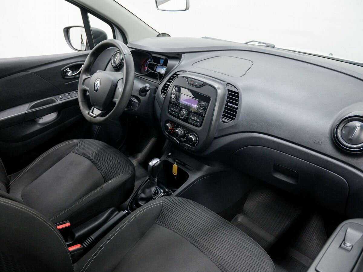 Renault Kaptur 2018 года с пробегом. Фото: #6