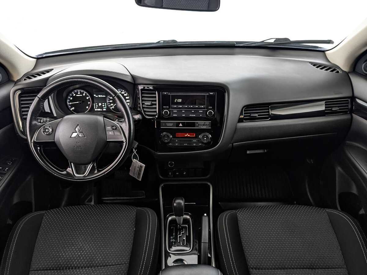Mitsubishi Outlander 2019 года с пробегом. Фото: #13