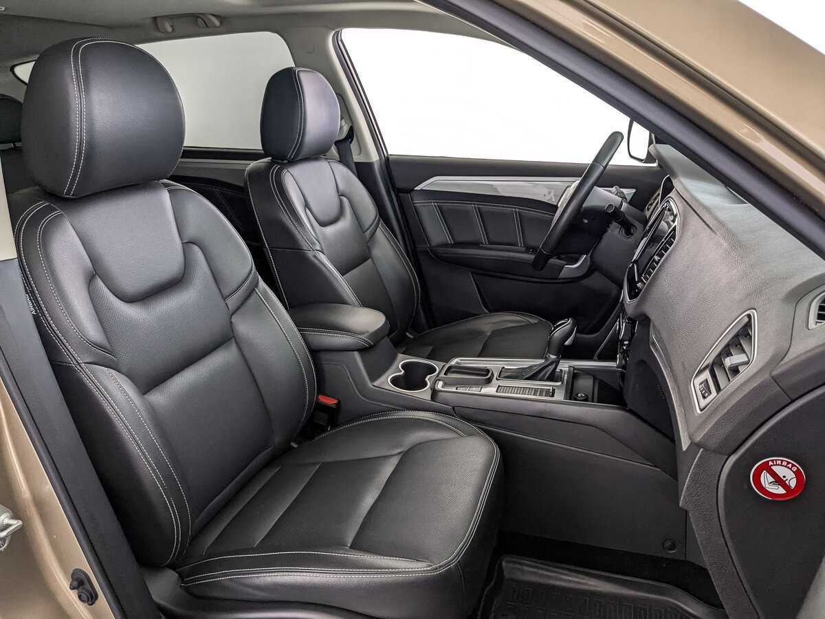 Geely Emgrand X7 2019 года с пробегом. Фото: #23