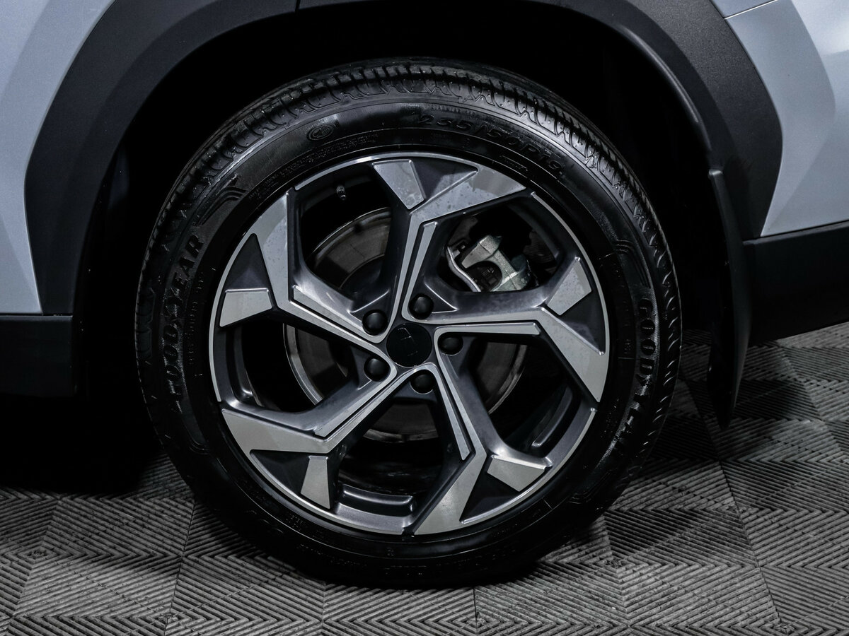 Geely Atlas 2023 года с пробегом. Фото: #13