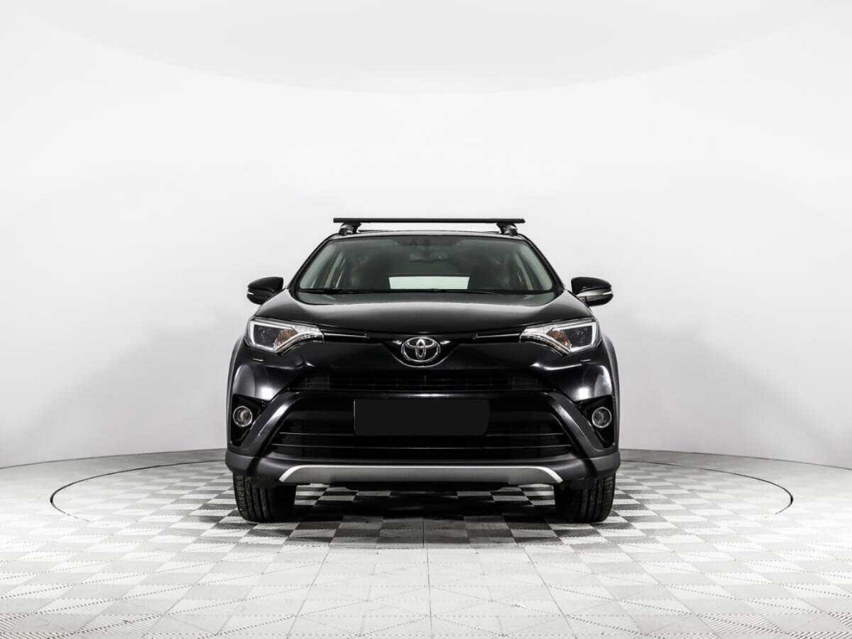 Toyota RAV4 2016 года с пробегом. Фото: #1