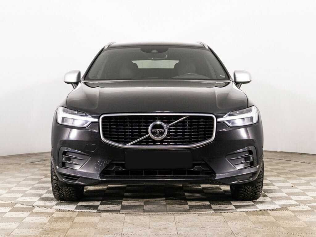 Volvo XC60 2018 года с пробегом. Фото: #1