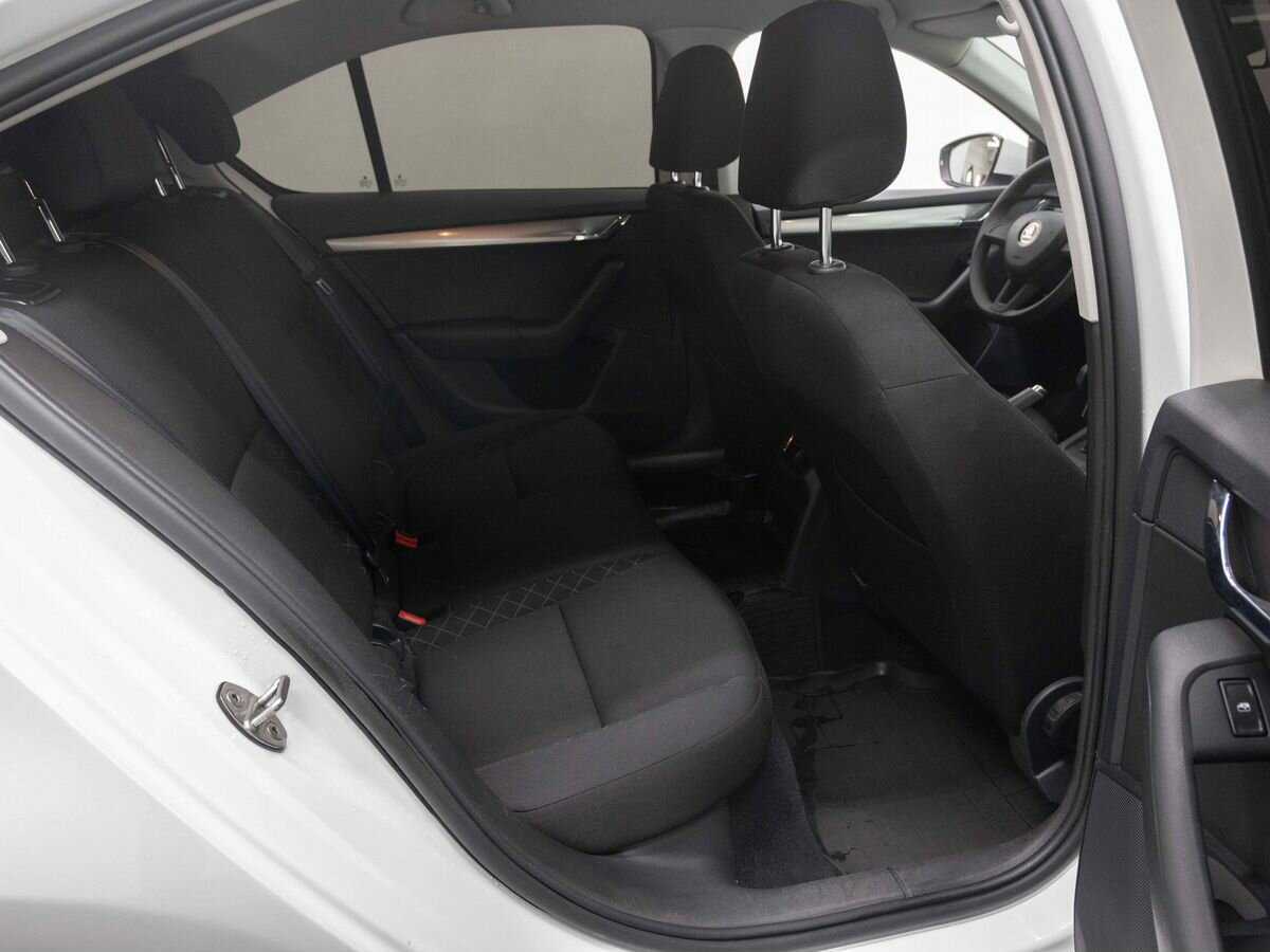 Skoda Octavia 2019 года с пробегом. Фото: #10