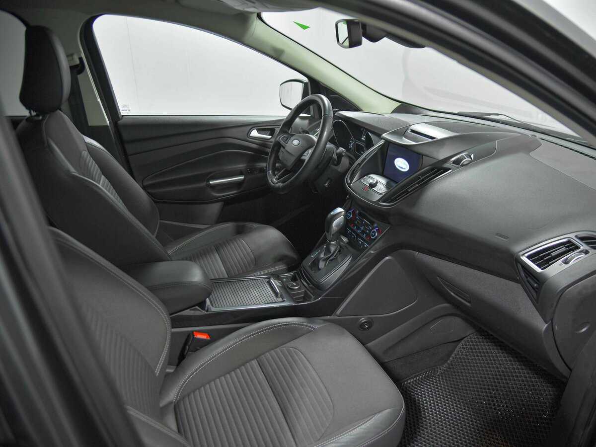 Ford Kuga 2018 года с пробегом. Фото: #16