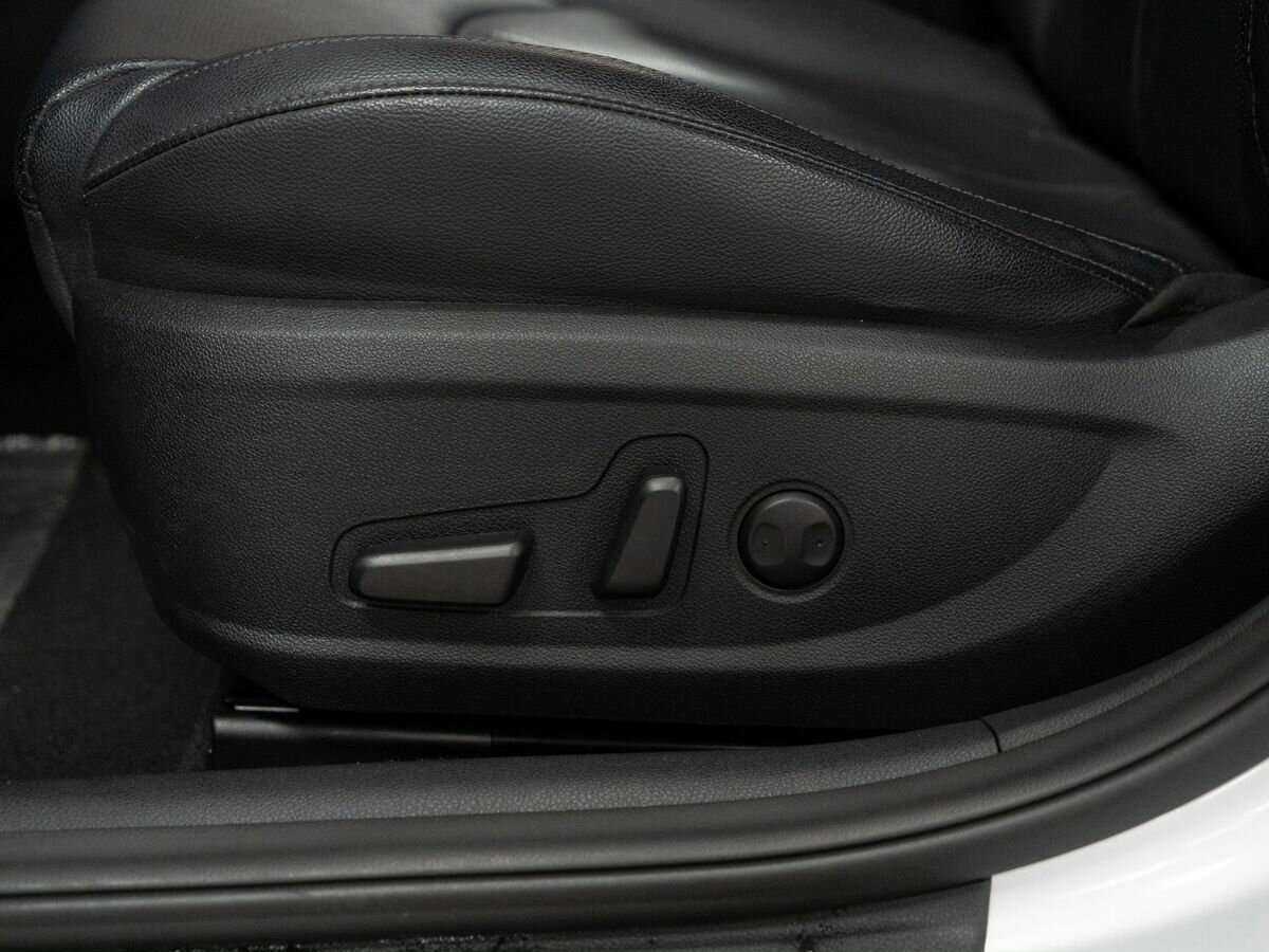 Kia K5 2017 года с пробегом. Фото: #13