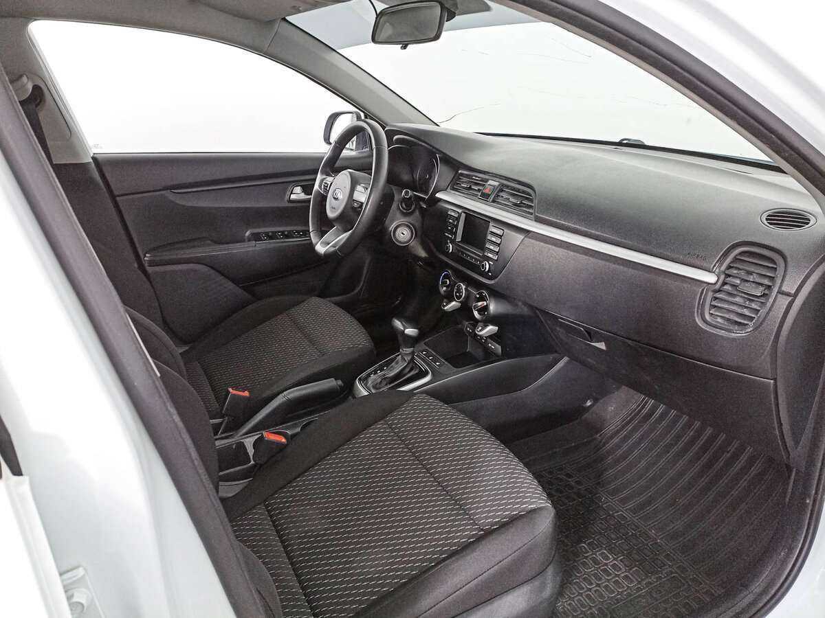 Kia Rio 2018 года с пробегом. Фото: #8