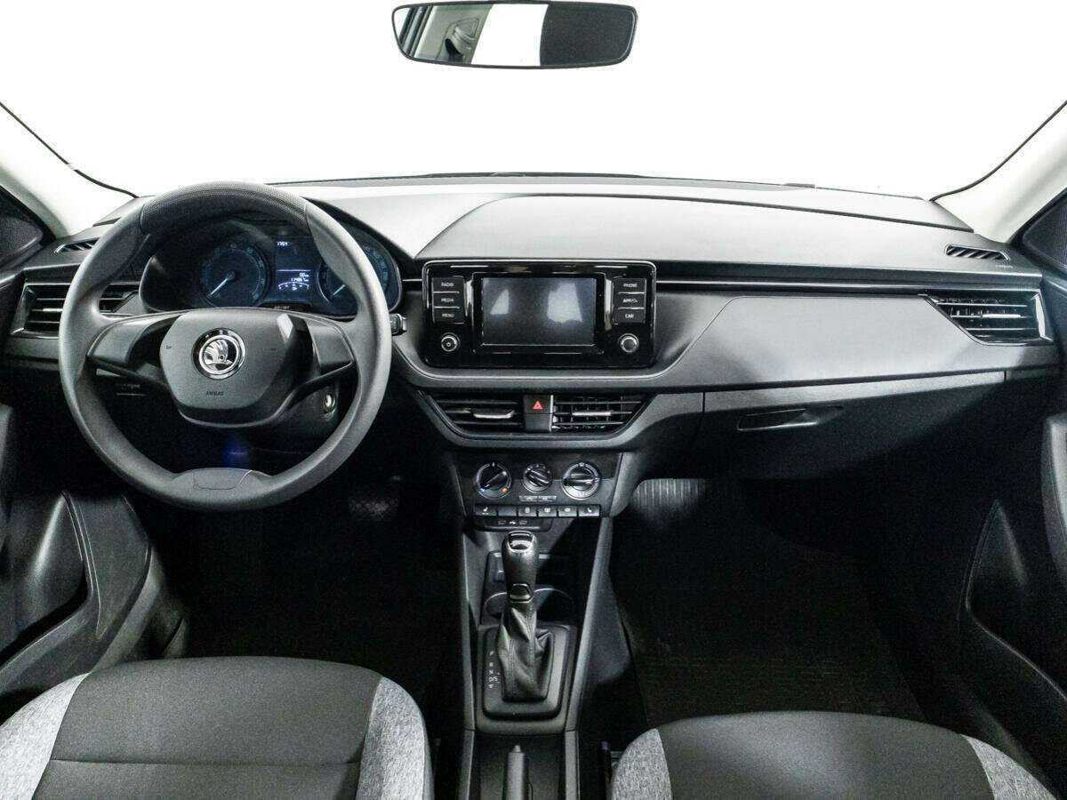 Skoda Rapid 2021 года с пробегом. Фото: #12