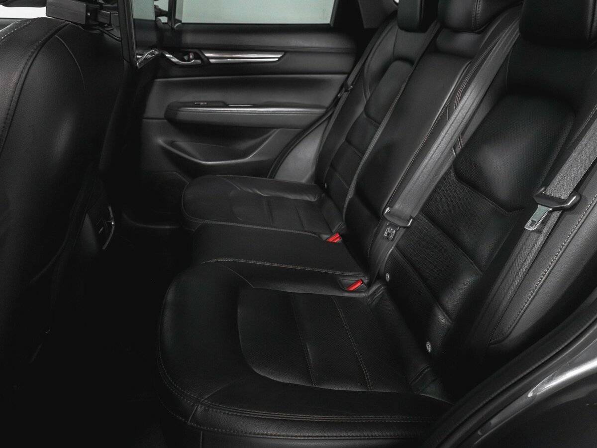 Mazda CX-5 2017 года с пробегом. Фото: #9
