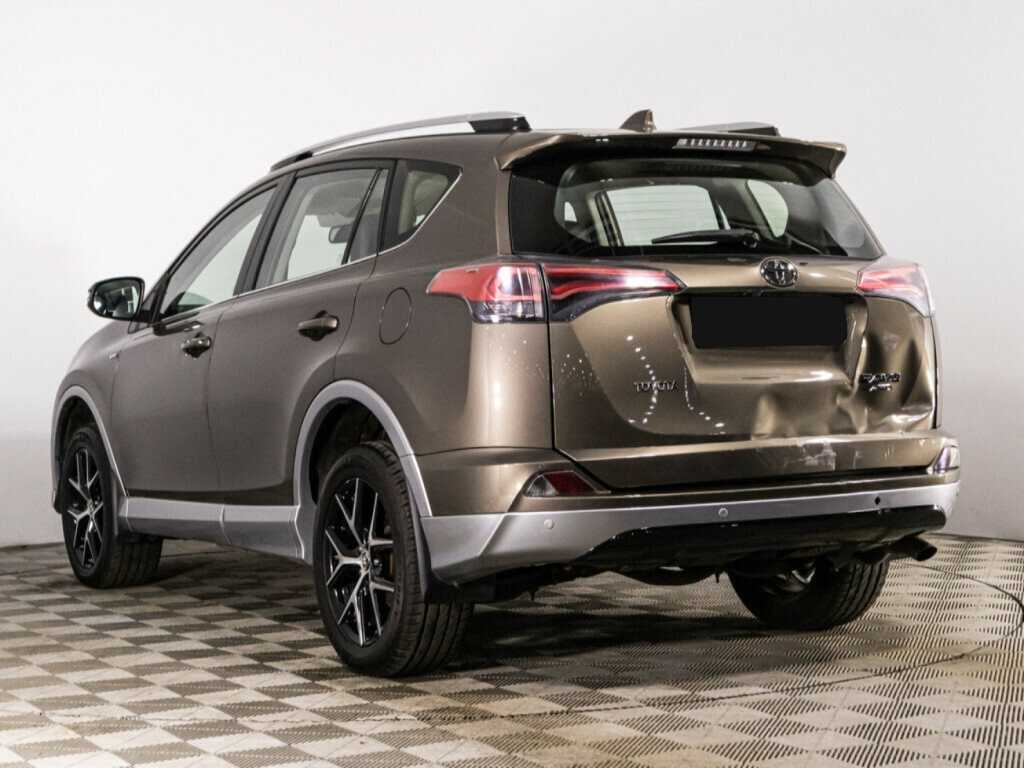 Toyota RAV4 2016 года с пробегом. Фото: #6